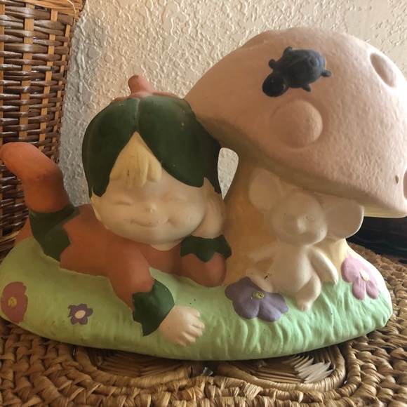 Hand-painted 70s Mushroom & Pixie Pottery - Picture 3 of 9
